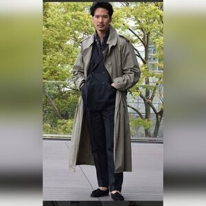 Ralph Lauren Classic Khaki Double-Breasted Trench Coat with Black velvet collar.